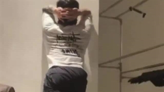 صاحب این باسن خوشگل کیه؟اوه اقای کیم!