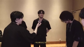 ولاگ شوگا (BTS) در کنسرت جاکارتا با زیرنویس فارسی آنلاین ♡♡