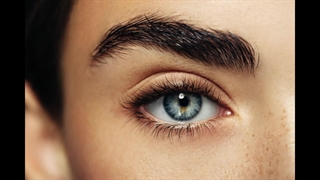 کاشت ابرو طبیعی