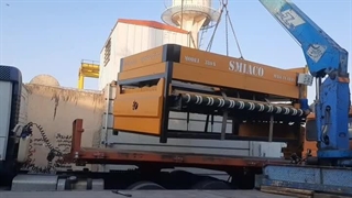 بارگیری دستگاه قالیشویی تمام اتوماتیک جهت ارسال به شهر مرودشت استان فارس