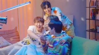 اینم یک پشت صحنه دوست داشتنی ^_^