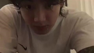 لایو جونگکوک در ویورس  "huhuhu..."  با زیرنویس فارسی