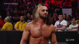 مسابقه کشتی کج بین Dean Ambrose VS Seth Rollins در ماندی نایت راو 2014 - آگوست 18