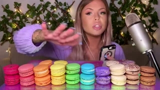 ASMR RAINBOW MACARON EATING SHOW 먹방 MUKBANG | HUNNIBEE ASMR