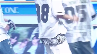 ⋆ فن کم ژانگ هائو " Zhang Hao " عضو گروه زیروبیس‌وان " ZeroBaseOne " در اجرای New kidz on the Block