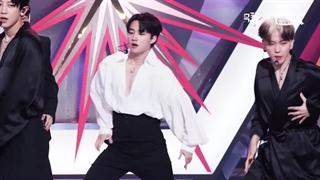 فنکم 4K تکی اعضای اکسو (دی او) برای اجرای جدید آهنگ Cream Soda در موزیک شو Music Bank