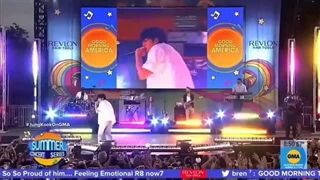 اجرای آهنگ Dynamite جونگکوک (BTS) در کنسرت تابستانه GMA♡♡