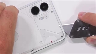 کالبدشکافی گوشی Nothing Phone (2)