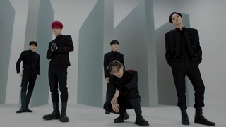 ویژوال فیلم دومین فول آلبوم TREASURE به اسم REBOOT