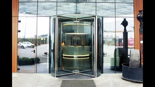 درب اتوماتیک گردان (ریولوینگ) چیست؟