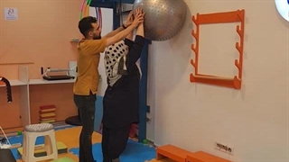 بهترین کلینیک کاردرمانی در مشهد|کودک و بزرگسال