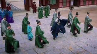 من وقتی میبینم یکی پستامو لایک کردع:))  #مهتاب نقاشی شده با ابر