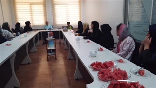 106- دورهمی شاغلین کارگاه خیاطی در خیریه نورالزهرا در تیر 1402