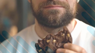 هرگز این ۸ غذا را بعد از ۵۰ سالگی نخورید -