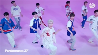 اجرای آهنگ New kidz on the block از گروه ZeroBaseOne در برنامه ی "Performance 37"