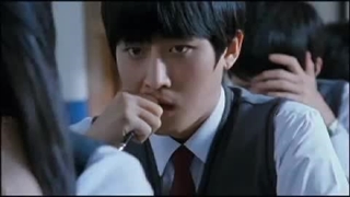 فیلم قشنگیه اسم و مشخصات فیلم رو تو کپ میگم و اینکه این تریلرشه اگه خواستین بگین بزارم براتون:)