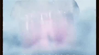 آتیش زیر خورشید قرمز رنگع...