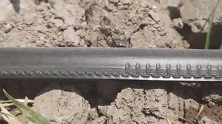 آبیاری با نوار تیپ آبیاری قطره ای