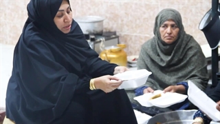 سال‌ها خدمت در مسیر اربعین حسین(ع)، با لباسِ خادمیِ حضرتِ رضا(ع) / تو عراقی و من ایرانم ...