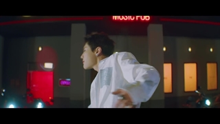 این آهنگشم اگ نشنیدید نصف عمرتون بر فناست