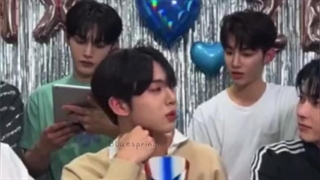 وقتی هیونگ گروه از مکنه‌ام ، مکنه‌تره :خنده: