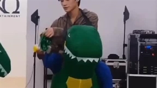 معرفی میکنم اییتز گروهی که دومی نداره!