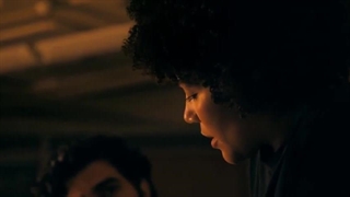 زنبوردار با زیرنویس فارسی ۴۸۰p