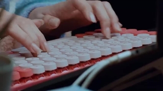 سریال چینی خواهش میکنم عاشق شو 2023 Please Fall in Loveقسمت1بازیرنویس فارسی