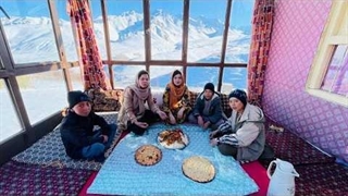 آشپزی در طبیعت : پخت غذا در سرمای زمستان در افغانستان - موج کره ای