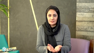 دیوارها را کاغذدیواری کنیم یا رنگ کنیم؟