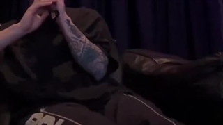 ویدئو کامل ost سریال ملکه اشک ها با صدای جونگکوک قشنگم