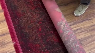 فرش قرمز ماشینی کوروش با طرحی رویایی و خیره‌کننده در فروشگاه اینترنتی صفافرش