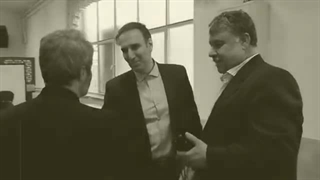 کتاب حاج عباس عربی چاپ شد. بنیاد علمی قانون یار میزبان بود