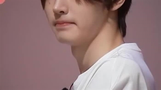 نقل قول از استاد لاس زنی لی اون هو(اقامت در هانیانگ):اگر خوشگل بودن گناهه سه نسلت رو باید بخاطرش اعدام کنن^_____^