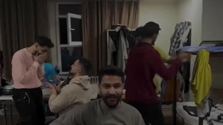 هیچ کس: خوابگاه پسرا وقتی یکیشون کراش داره