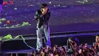 کات کامل اجرای "LALALALA" در تور جهانی dominATE در ریو د ژانیرو