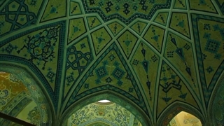 موزیک ویدیو در امتداد خزر کاری از رزیتا دغلاوی نژاد و محمدجواد زارع مهذبیه