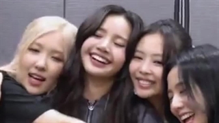 هپییییی تولد ۱ سالگی چنلمون