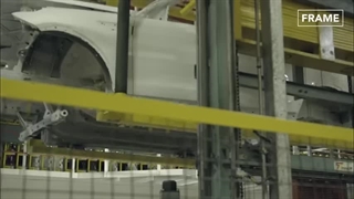 در کارخانه میلیارد دلاری که از ابتدا رنج روور طیف گسترده ای را تولید می کند - خط تولید