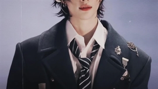 بنظرتون یه فیکشن هیونلیکس از زندگی خودم توی مدرسه بنویسم؟؟؟؟ کپ